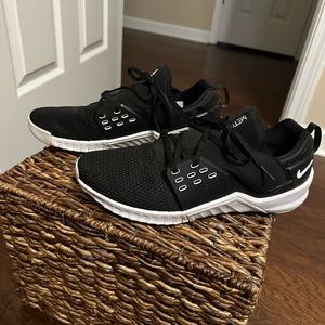 Men Nike Metcon Black Training Shoe. Size 12